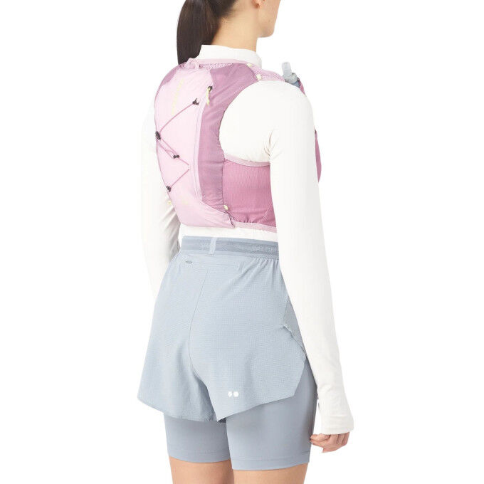 Salomon Active Skin 4 Women: lightweight, high-performance hydration jacket