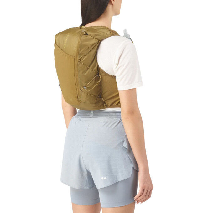 Salomon Active Skin 12: chaqueta de hidratación para trail intensivo