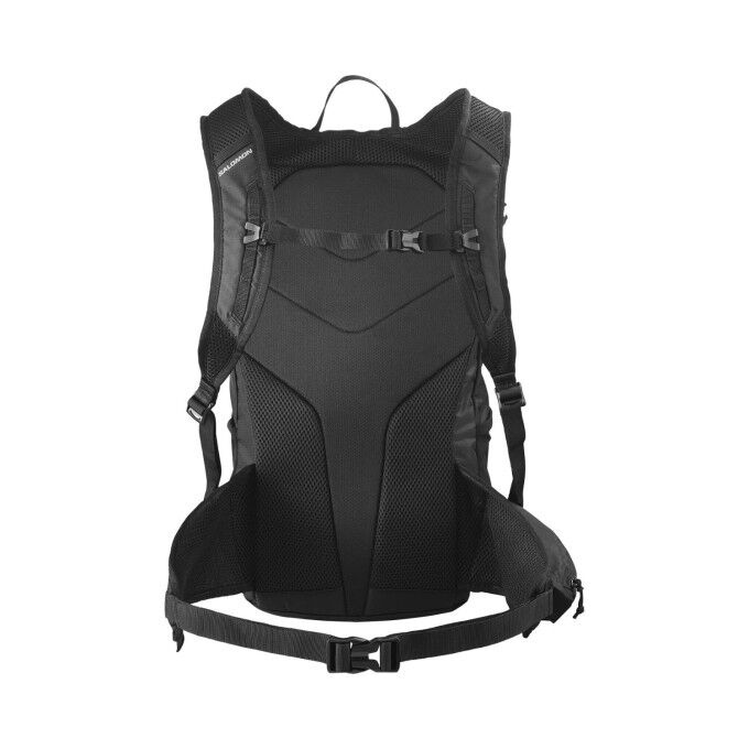 Salomon Trailblazer 20: versatile and lightweight daypack