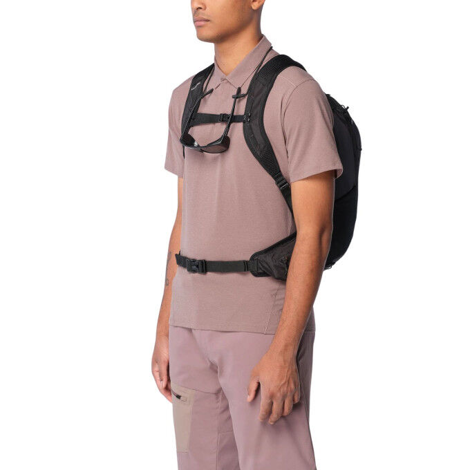 Salomon Trailblazer 20: versatile and lightweight daypack