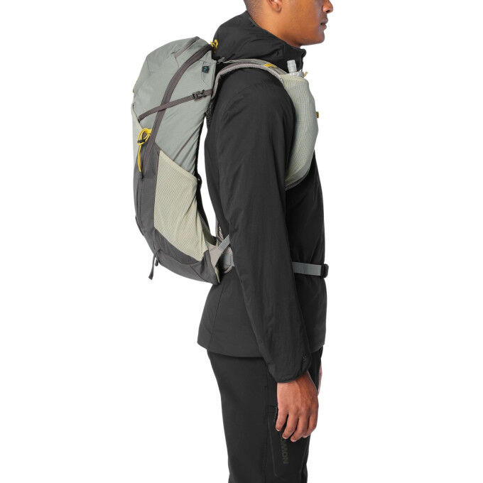 Salomon Aerotrek 20 Uomo: uno zaino da trekking comodo e stabile