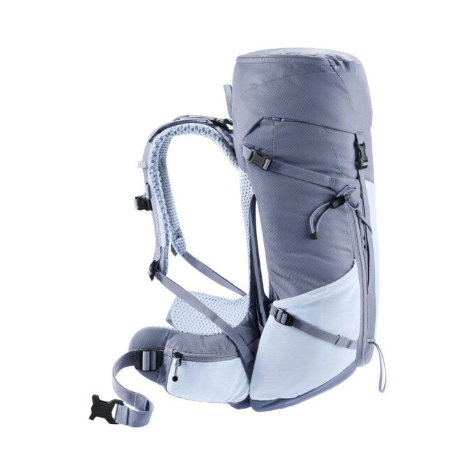 Deuter Futura 24 SL: lightweight, ventilated hiking backpack for women