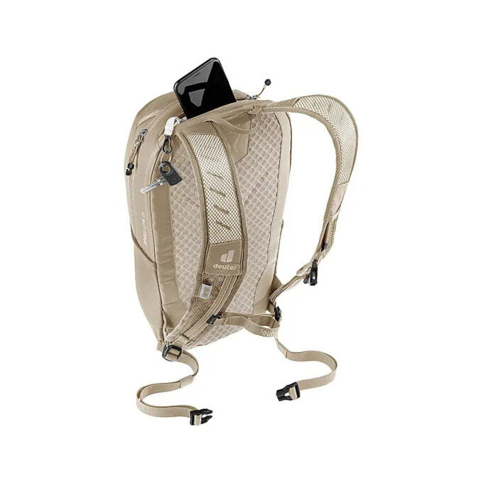 Deuter Speed Lite 13: an ultra-lightweight backpack for fast hikes