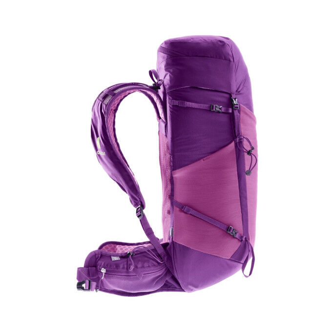 Deuter Speed Lite Pro 28 SL Women's: lightness and performance for hiking