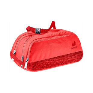 Deuter Wash Bag Tour II: a lightweight and well-designed toiletries bag