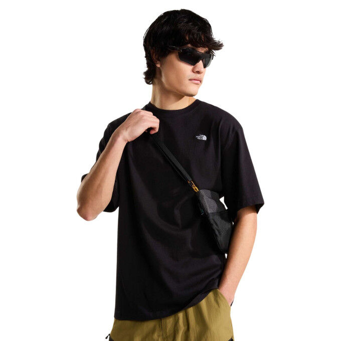 Simple Dome TNF Essential Hombre: la camiseta icónica del estilo de vida