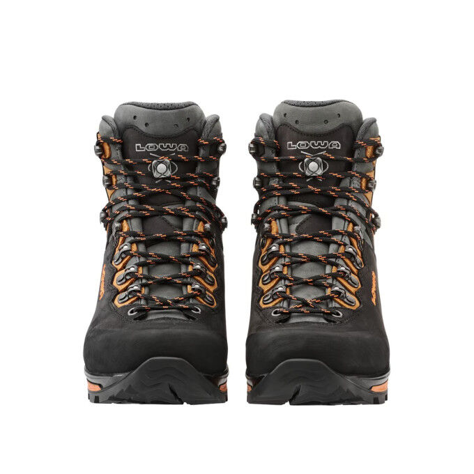 Lowa Camino Evo GTX Men's: comfort and protection on all trails