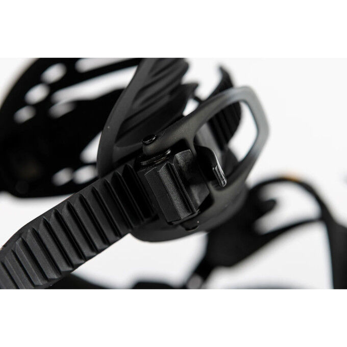 PHANTOM Black Fade snowboard bindings – Responsiveness & comfort for all-mountain riding