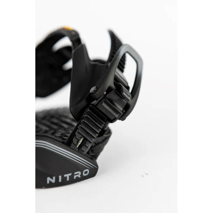 PHANTOM Black Fade snowboard bindings – Responsiveness & comfort for all-mountain riding