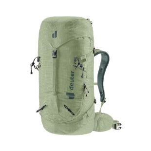 Deuter Guide 34+6 Grove/Ivy: versatile and robust mountaineering backpack