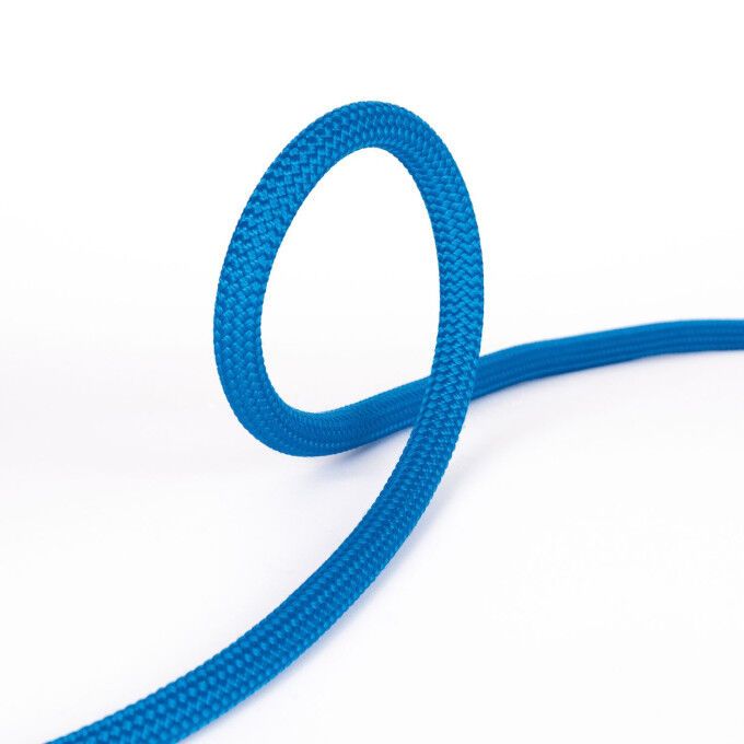 CAMP Shadow 9.4 Dry climbing rope: lightweight and versatile