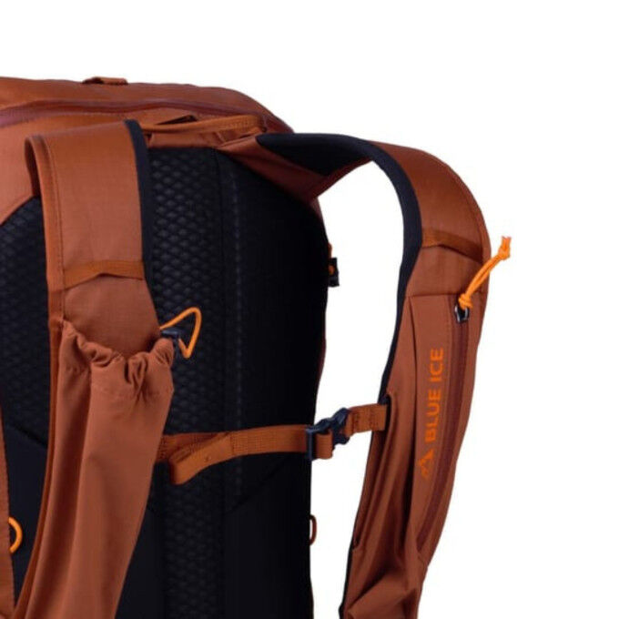 Sac à dos de randonnée BLUE ICE Prisma Pack 30 L - BURNT HENNA