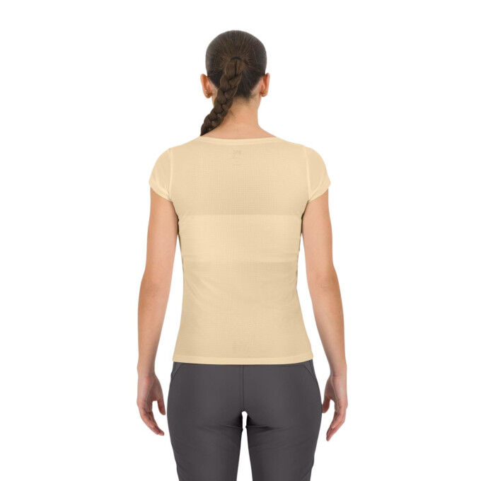 Karpos Loma EVO W: breathable and lightweight outdoor T-shirt