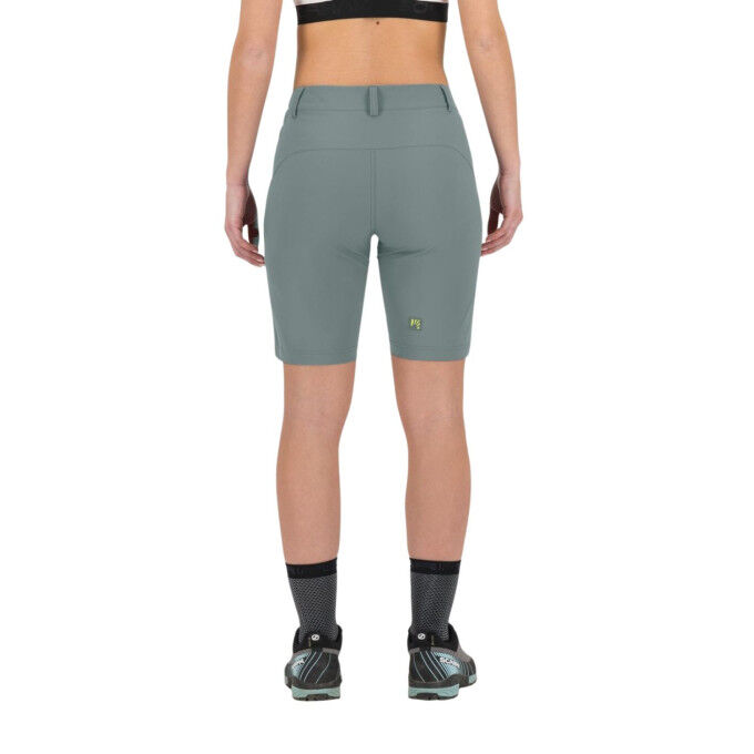 Bermuda trekking Femme Karpos Seceda W : légèreté et confort estival
