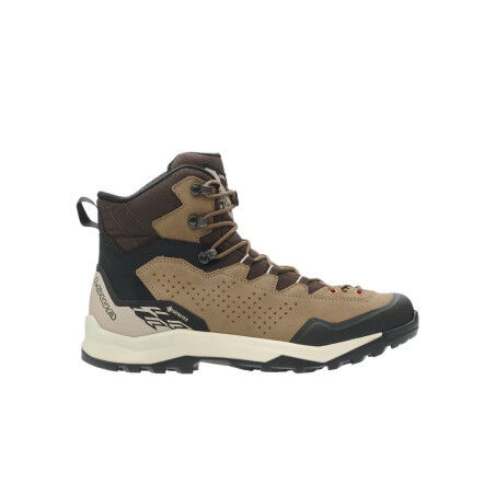 Lowa Explorer GTX Mid: precisione e robustezza su tutti i terreni