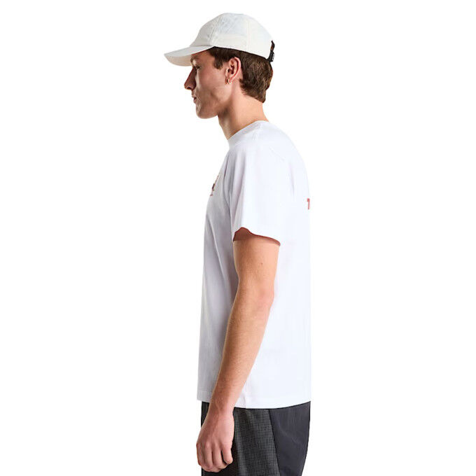 The North Face Camping Men's T-shirt: comfort and casual style