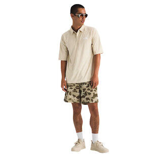 TNF LIGHTRANGE™ Men's Foldable Polo Shirt: protection and comfort for everyday wear