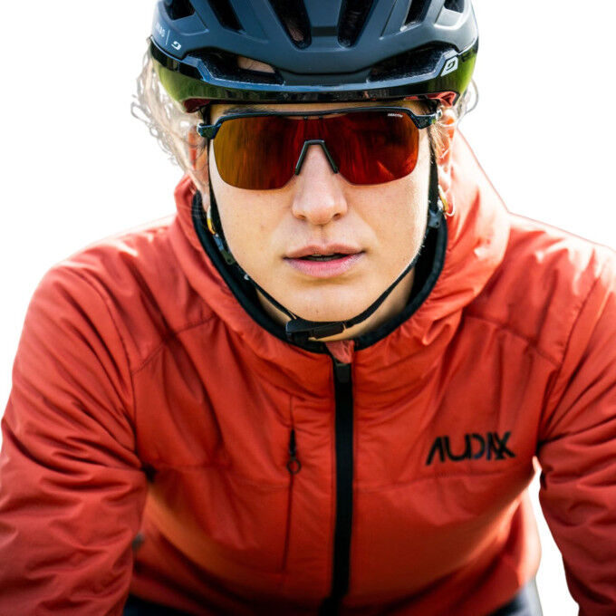 Julbo Frequency Reactiv: occhiali sportivi fotocromatici ad alte prestazioni