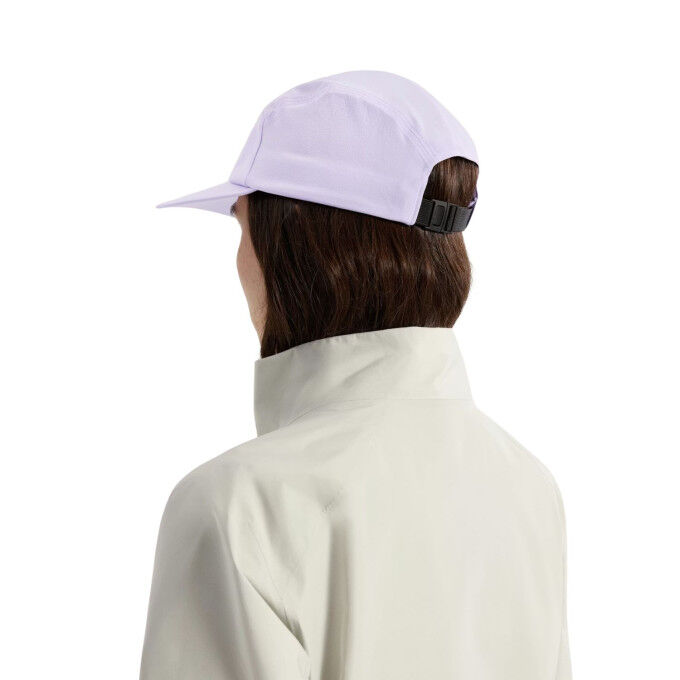 Gorra Arc’teryx Gamma 5 Panel Mallow: ligereza y protección en la montaña