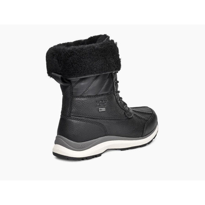 Ugg ADIRONDACK BOOT III QUILT negro