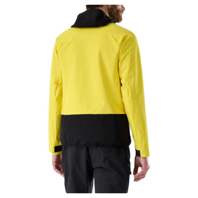 Chaqueta cortavientos para hombre de Millet con protección térmica