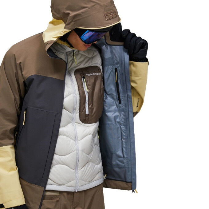 Chaqueta Vislight GORE-TEX C-KNIT de Peak Performance para hombre