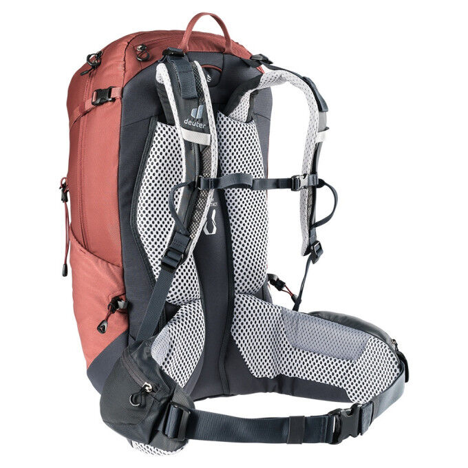 Deuter TRAIL PRO 30 SL Backpack Redwood / Graphite Deuter TRAIL PRO 30 SL Backpack Redwood / Graphite