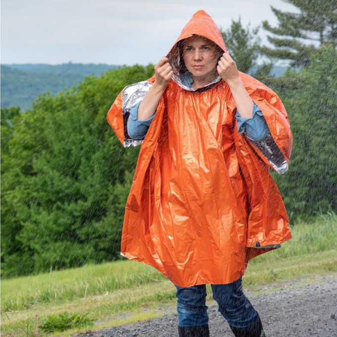 SURVIVAL PONCHO floor SURVIVAL PONCHO floor