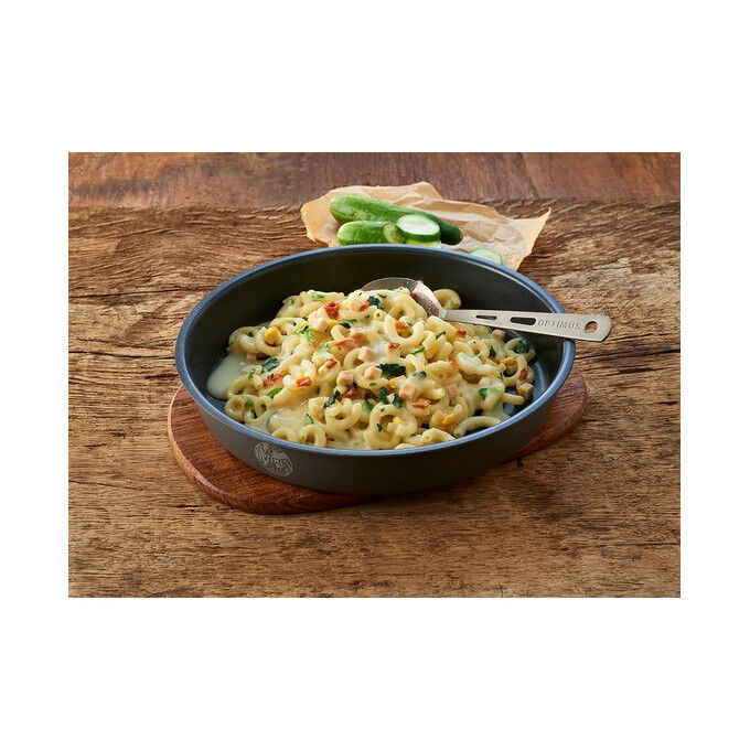 Trek 'n Eat Creamed chicken, pasta and spinach - 150g / 641 kcal