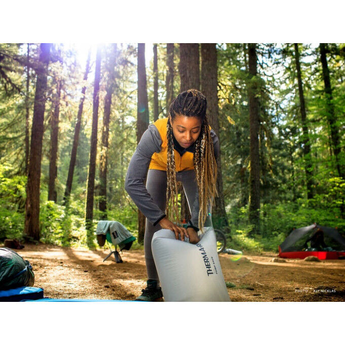 Therm-a-Rest NeoAir® TOPO™ LUXE Balsam mattress