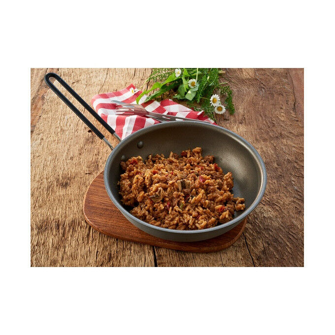 Trek 'n Eat Beef stroganoff with rice - 160g / 618 kcal Trek 'n Eat Beef stroganoff with rice - 160g / 618 kcal