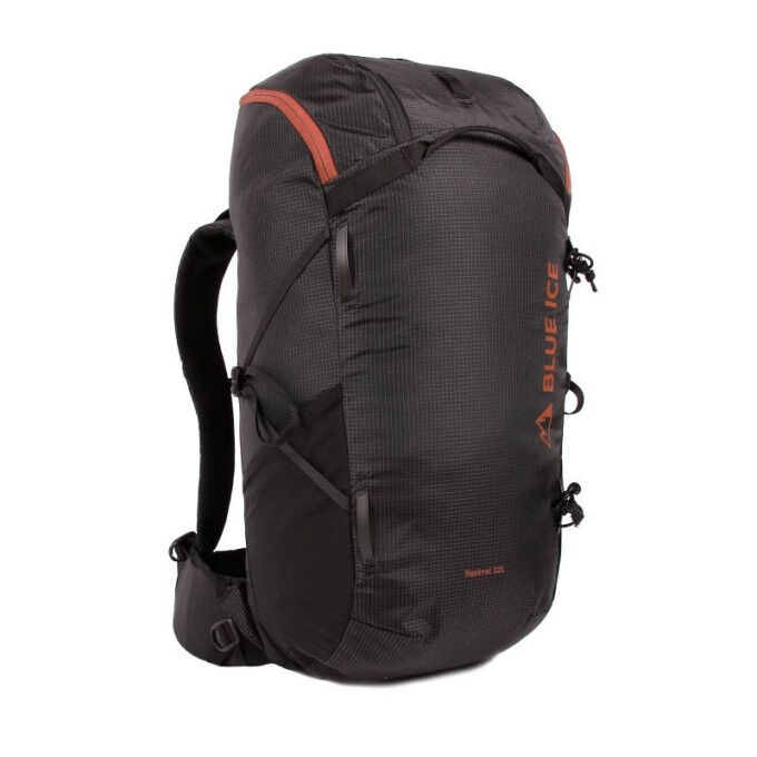 Blue Ice SQUIRREL 32L Black backpack Blue Ice SQUIRREL 32L Black backpack