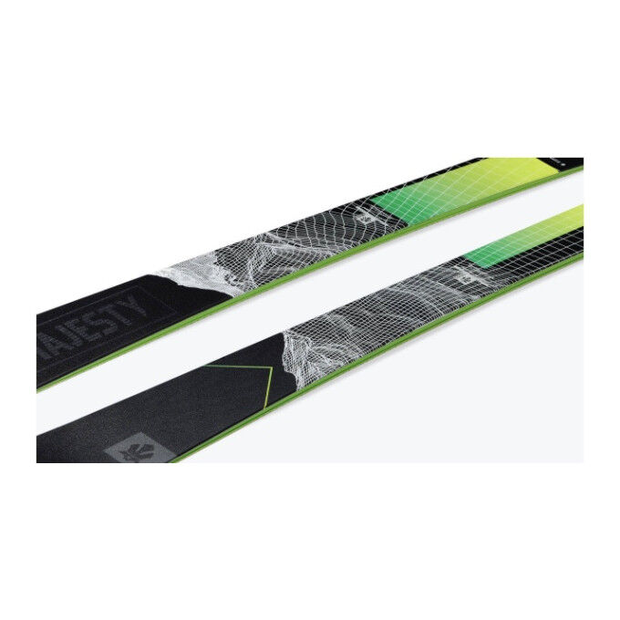 Majesty SUPERSCOUT CARBON skis Majesty SUPERSCOUT CARBON skis