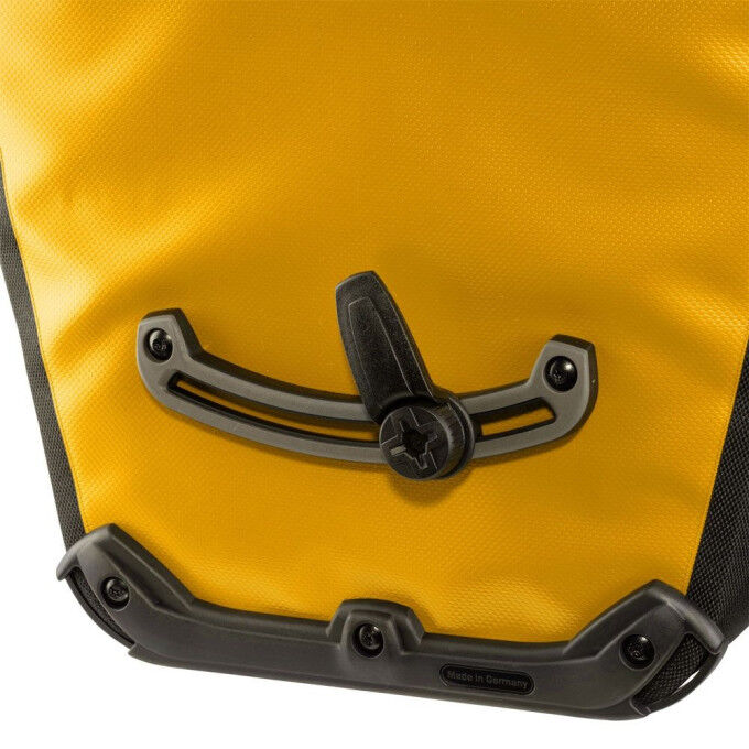 Pair of Ortlieb BACK-ROLLER CLASSIC panniers Sun Yellow / Black Pair of Ortlieb BACK-ROLLER CLASSIC panniers Sun Yellow / Black