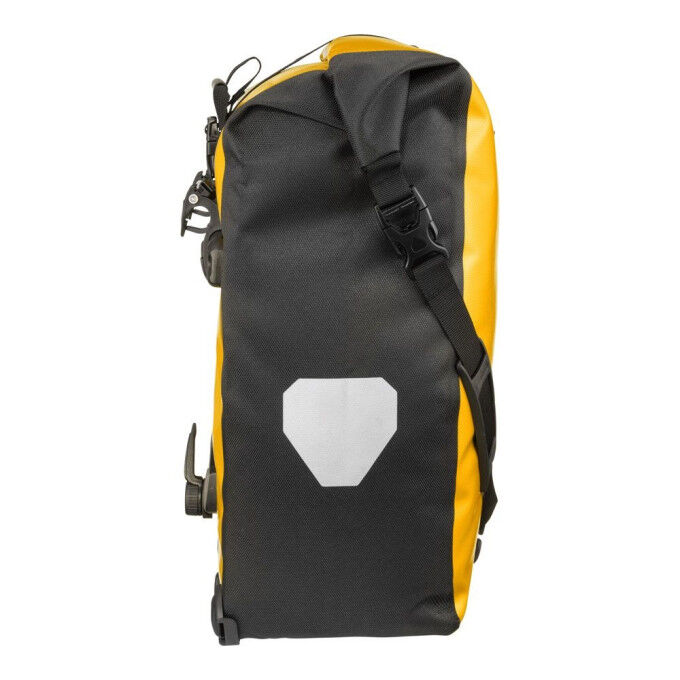Pair of Ortlieb BACK-ROLLER CLASSIC panniers Sun Yellow / Black Pair of Ortlieb BACK-ROLLER CLASSIC panniers Sun Yellow / Black