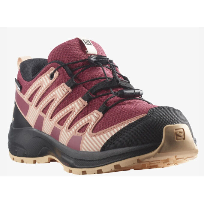 Salomon XA PRO V8 CSWP J Earth red/Black/Almond cream hiking boots