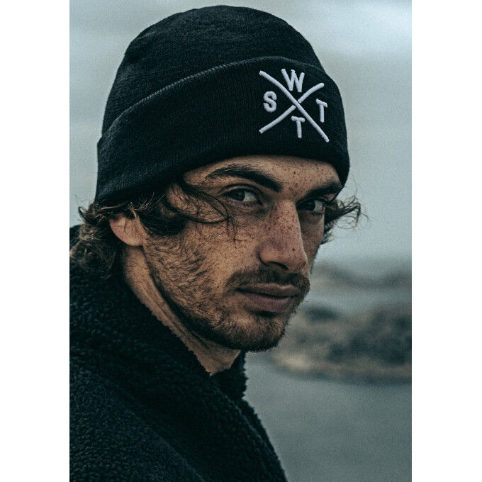 Watts Piano Beanie Black