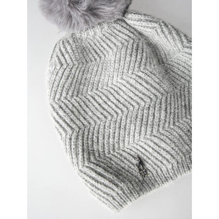 BONNET A