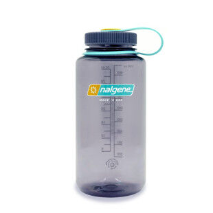 Botella de agua Nalgene Sustain de 1 litro, color berenjena