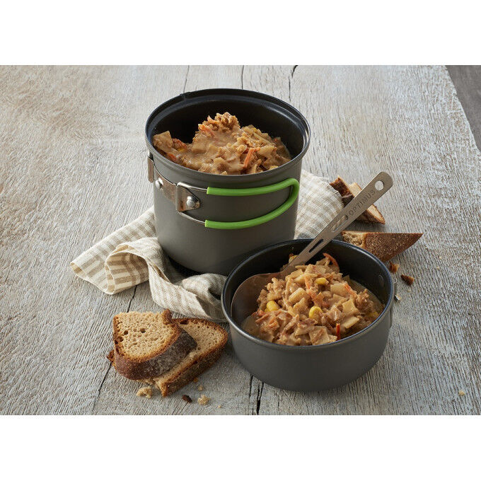 Trek'n Eat freeze-dried meal Pan-fried potatoes with onions Trek'n Eat freeze-dried meal Pan-fried potatoes with onions