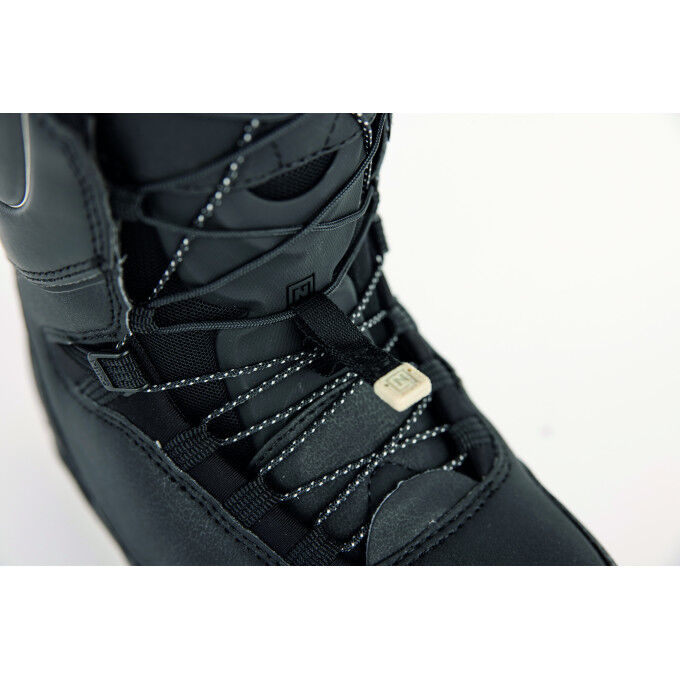 Boots de snowboard Nitro CAVE TLS STEP ON Black/Sand Boots de snowboard Nitro CAVE TLS STEP ON Black/Sand