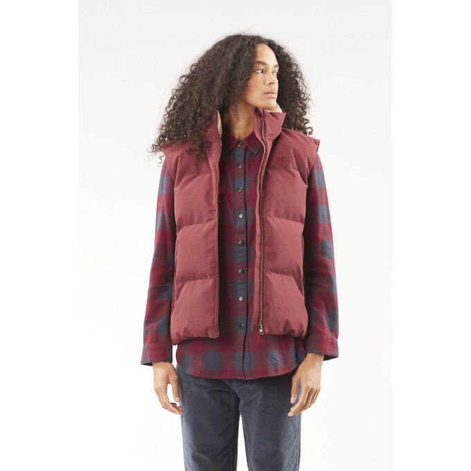HYLLA VEST