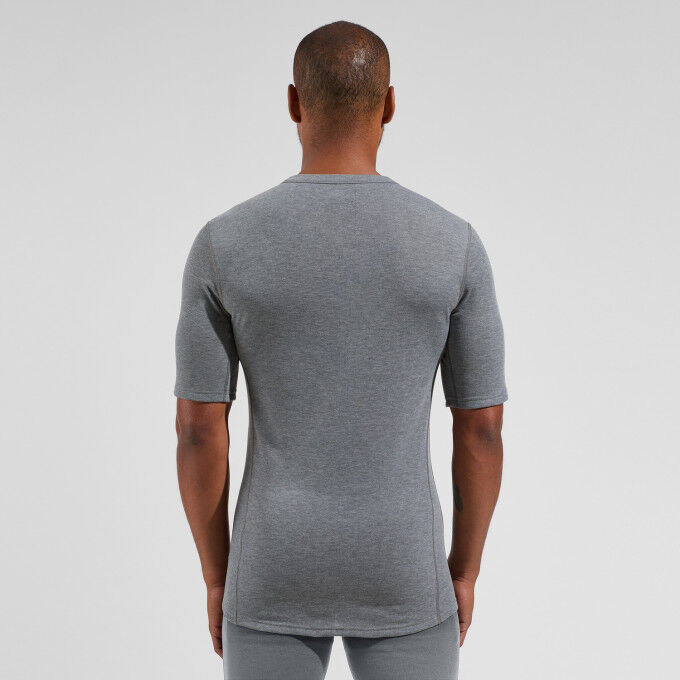 ACTIVE WARM BL TOP CREW NECK S/S