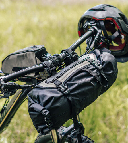 Handlebar bag
			                        