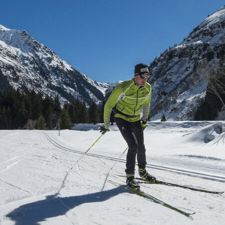 170116112113-davos-travel-crosscountryskiing-full-169
			                