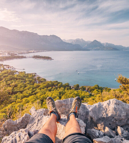 AdobeStock_627284667
			                        