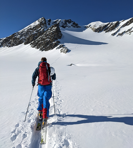ski touring website
			                        