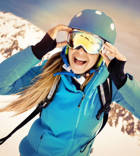 AdobeStock_305099993
		                        