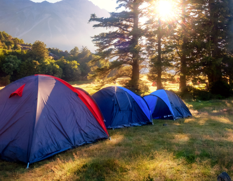 campsite bivouac
					        