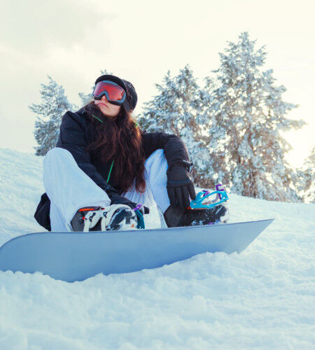 AdobeStock_322101046
			                        